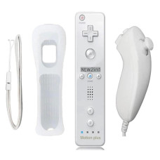Комплект контроллеров Wii Remote Plus + Wii Nunchuk (аналог)